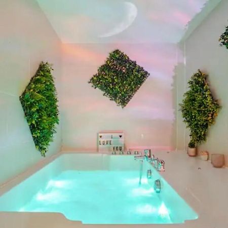 Escale Caux Cooning**** Charme Et Balneo Etretat Apartment Exterior foto